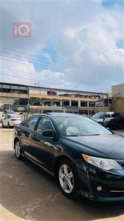 تۆیۆتا کامری